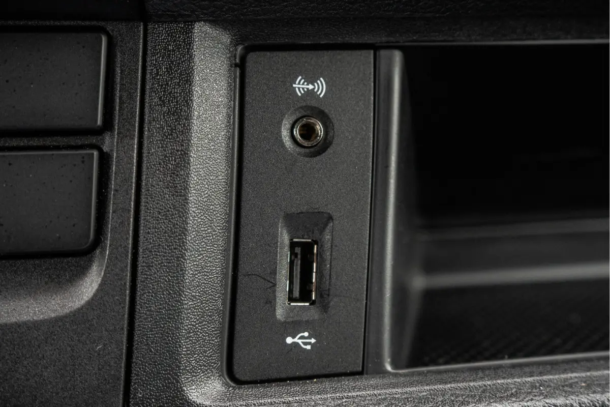 T6 2.0 TDI L1H1 | 150 PK | Automaat | Carplay | Cruise | PDC | Trekhaak