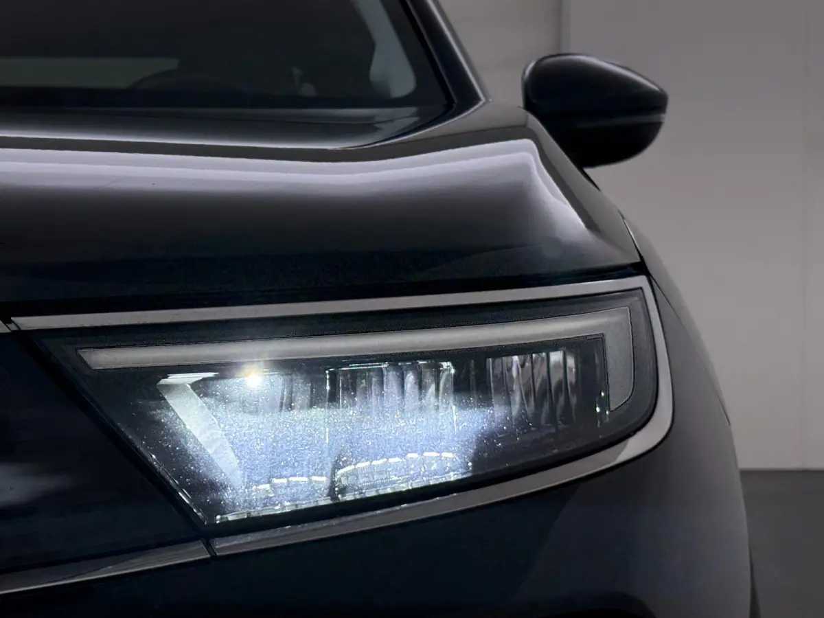 130pk Elegance | 1ste eigenaar | Camera | Navigatie | Stoelverwarming | Dodehoekdetectie | AUTOMAAT