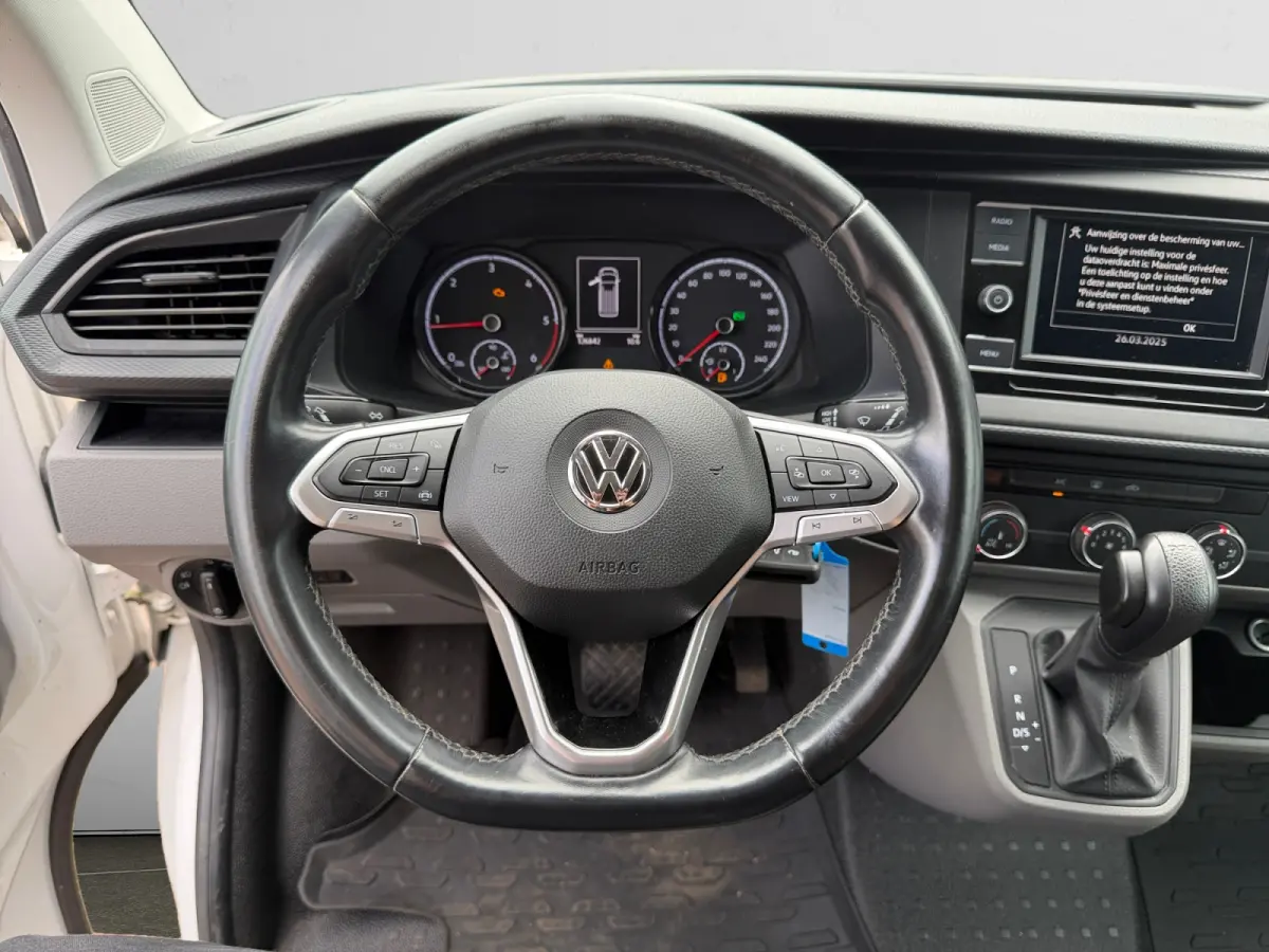 2.0 TDI Euro 6 150Pk L2 Bulli Aut- Dubbele Cabine, 6 Pers, 2x Schuifdeur, CarPlay, Park Assist