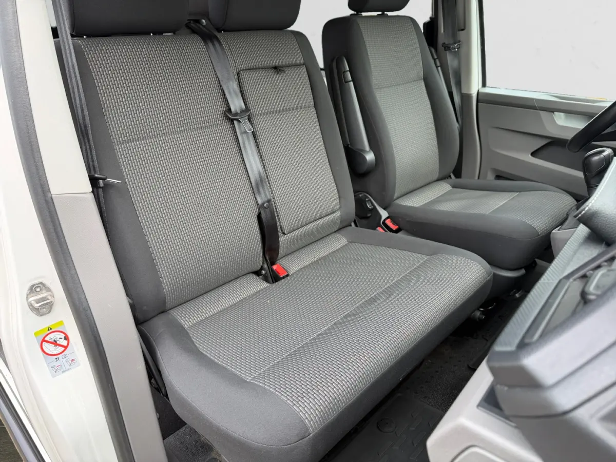 2.0 TDI Euro 6 150Pk L2 Bulli Aut- Dubbele Cabine, 6 Pers, 2x Schuifdeur, CarPlay, Park Assist