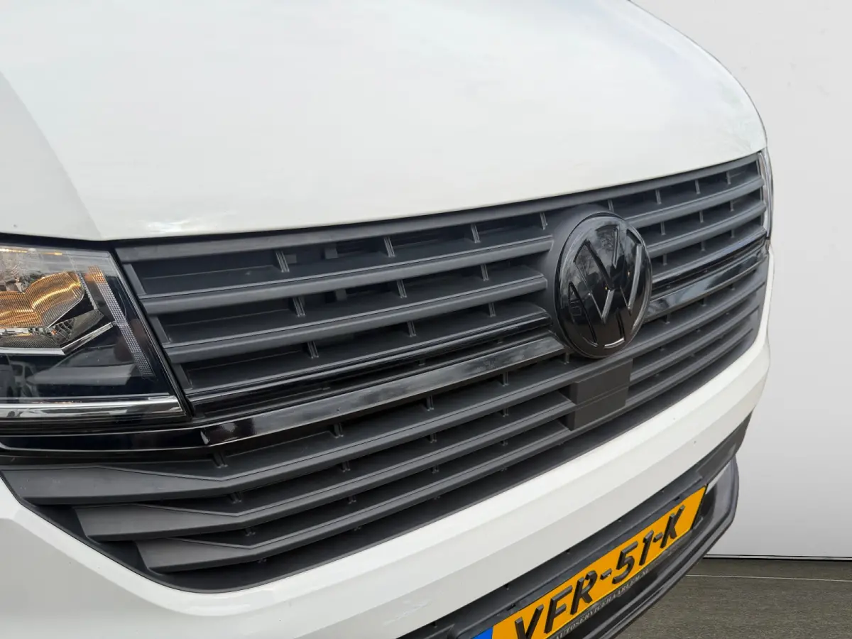 2.0 TDI Euro 6 150Pk L2 Bulli Aut- Dubbele Cabine, 6 Pers, 2x Schuifdeur, CarPlay, Park Assist