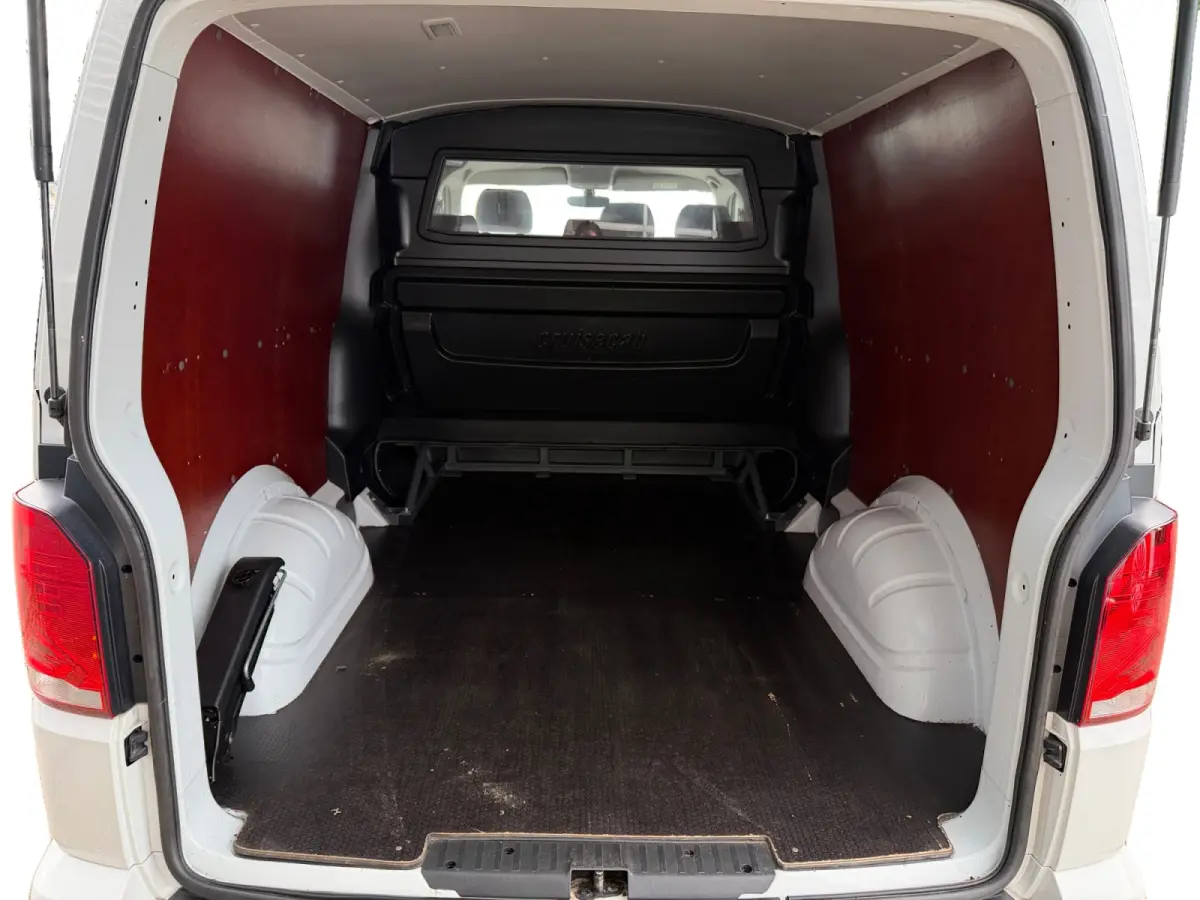 2.0 TDI Euro 6 150Pk L2 Bulli Aut- Dubbele Cabine, 6 Pers, 2x Schuifdeur, CarPlay, Park Assist