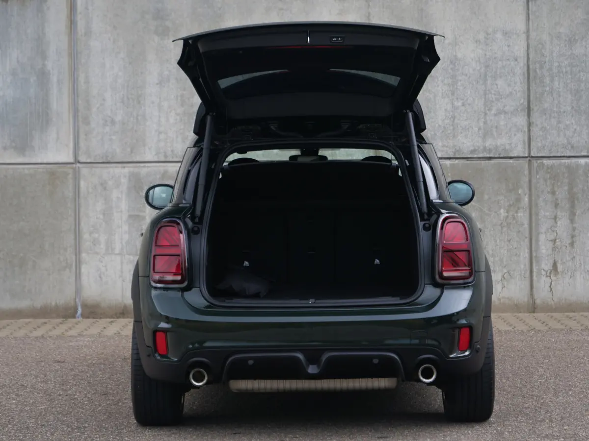 Mini 2.0 John Cooper Works ALL4 Chili | panorama | harman&kardon | keyless go&entry..