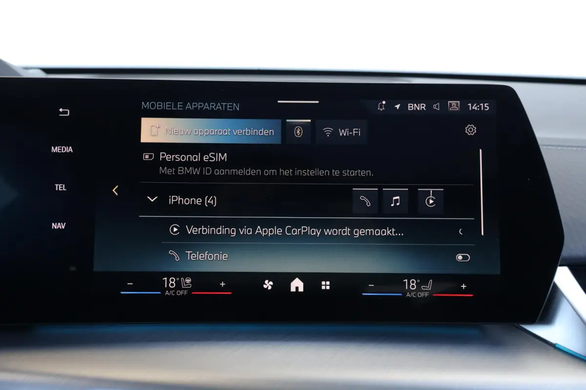 eDrive20 67 kWh M Sport Edition | SoH 100% | M Sportpakket Pro / Panoramadak / Trekhaak / Stuur + Stoelverwarming / Harman-Kardon