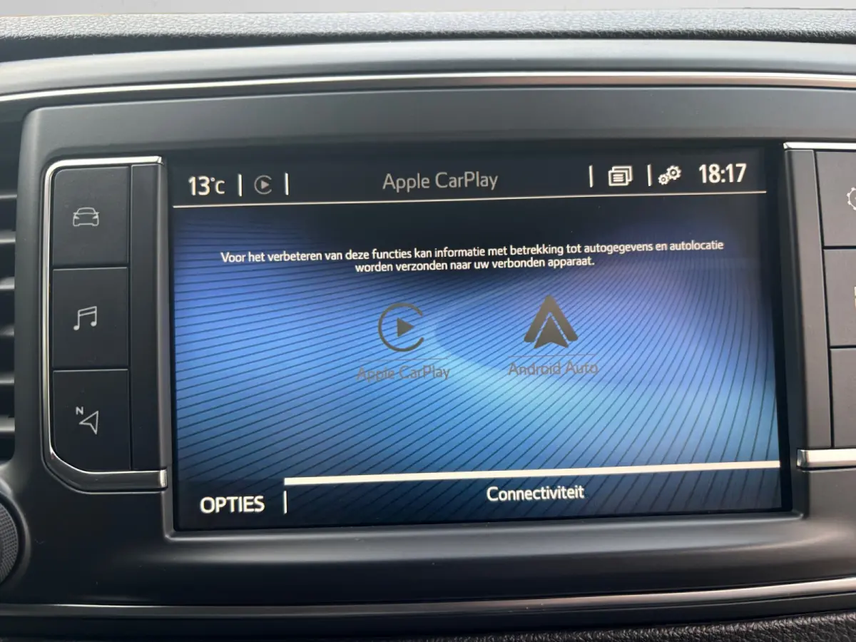 2.0 D-4D Live Aut- L3H1, CarPlay, Android Auto, 3 Pers, Cruise, Navigatie, Euro 6
