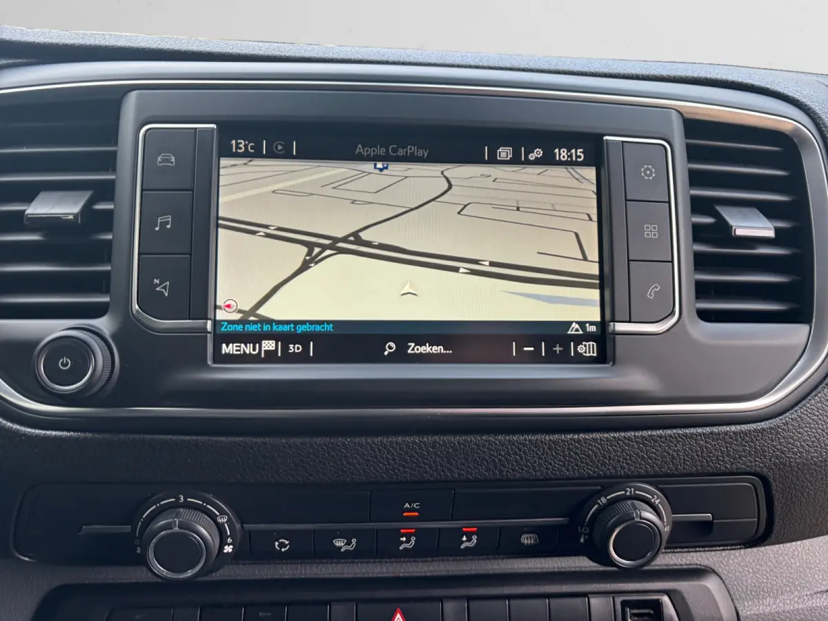 2.0 D-4D Live Aut- L3H1, CarPlay, Android Auto, 3 Pers, Cruise, Navigatie, Euro 6