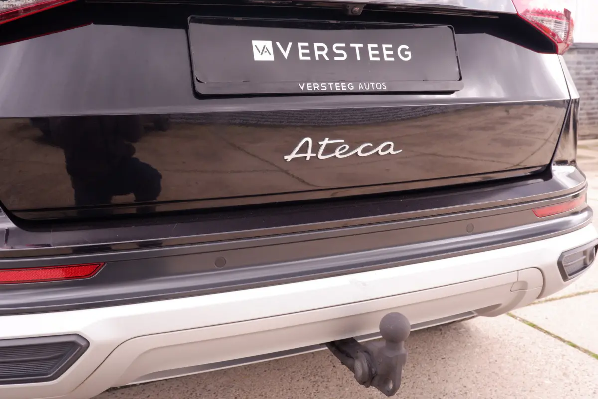 1.5 TSI Xperience Business Intense Elek. Trekhaak | 360° | Alcantara | LED | Carplay | Navi | Camera | PDC