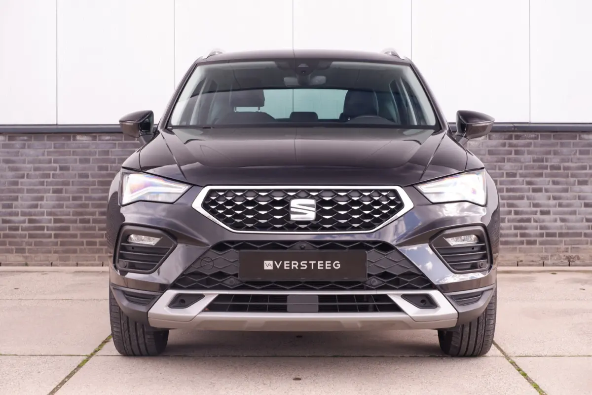 1.5 TSI Xperience Business Intense Elek. Trekhaak | 360° | Alcantara | LED | Carplay | Navi | Camera | PDC