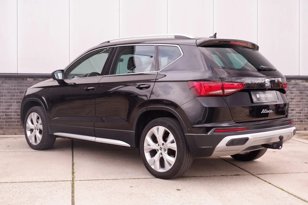 1.5 TSI Xperience Business Intense Elek. Trekhaak | 360° | Alcantara | LED | Carplay | Navi | Camera | PDC