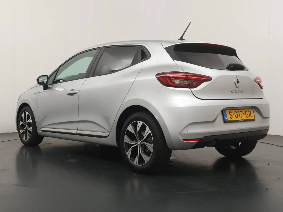 TCe 90 GPF Evolution | Parkeercamera | Navigatie | Airco |