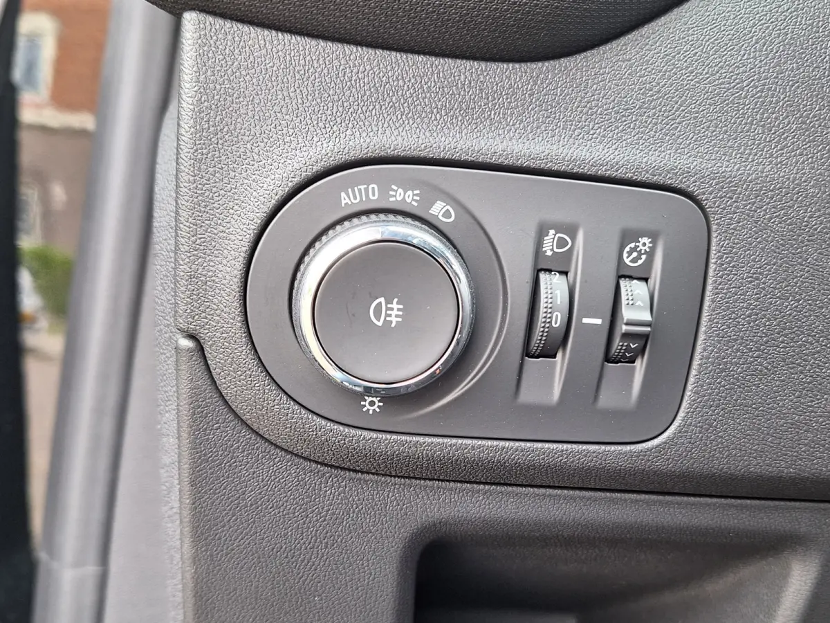 1.2 Turbo Edition 2020 /Navi/Apple/Android/Cruise/1e Eig/Garantie