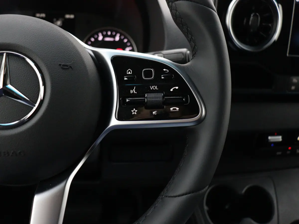 419 CDI L2H2 Trekhaak Navigatie 360°camera Distronic Stoelverwarming