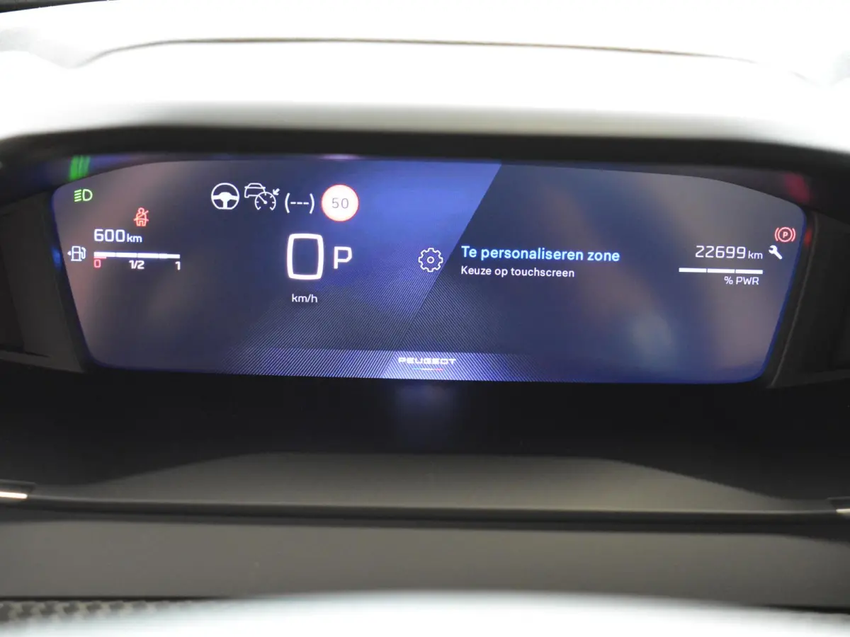 1.2 Hybrid 136 Allure | Navigatie | Parkeer Camera | Stoelverwarming |