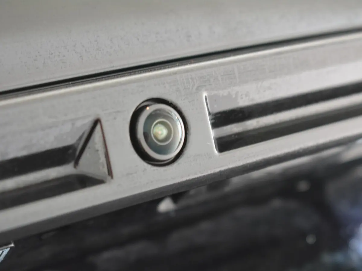 1.2 Hybrid 136 Allure | Navigatie | Parkeer Camera | Stoelverwarming |