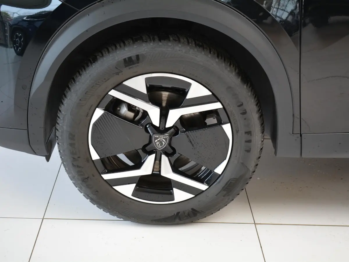 1.2 Hybrid 136 Allure | Navigatie | Parkeer Camera | Stoelverwarming |