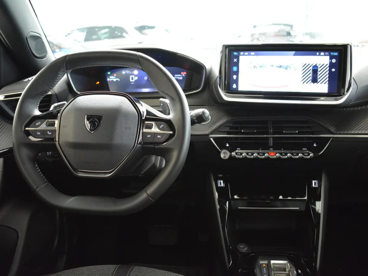 1.2 Hybrid 136 Allure | Navigatie | Parkeer Camera | Stoelverwarming |