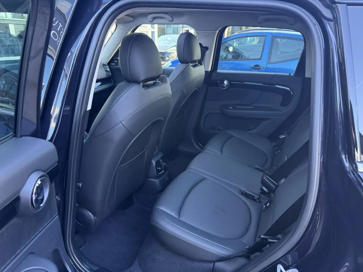1.5 Cooper ALL4 Pano/H&K/Leder/Camera