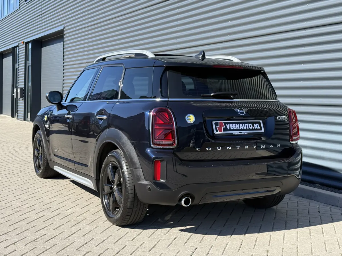1.5 Cooper ALL4 Pano/H&K/Leder/Camera