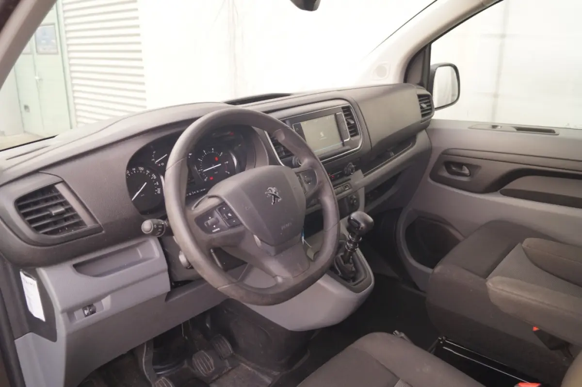 1.5 BlueHDI Standard Premium -NAVI-AIRCO-TREKHAAK-