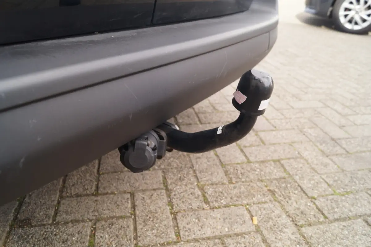 1.5 BlueHDI Standard Premium -NAVI-AIRCO-TREKHAAK-