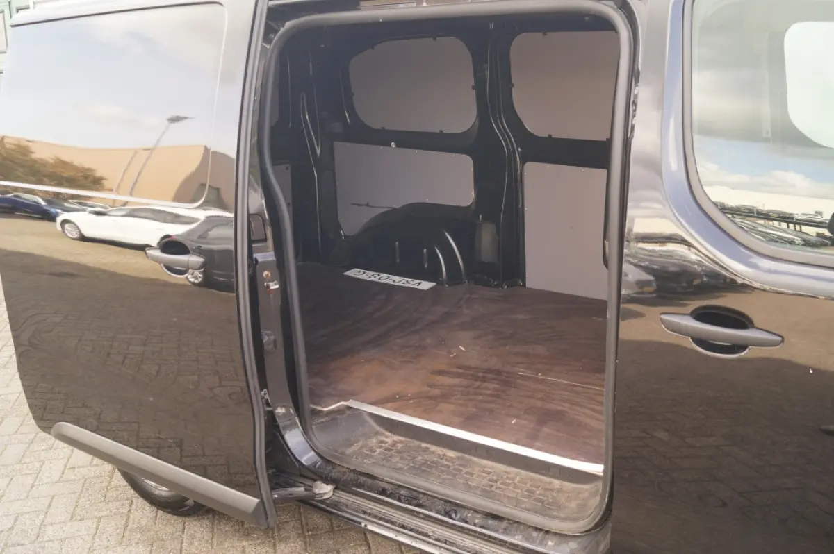 1.5 BlueHDI Standard Premium -NAVI-AIRCO-TREKHAAK-