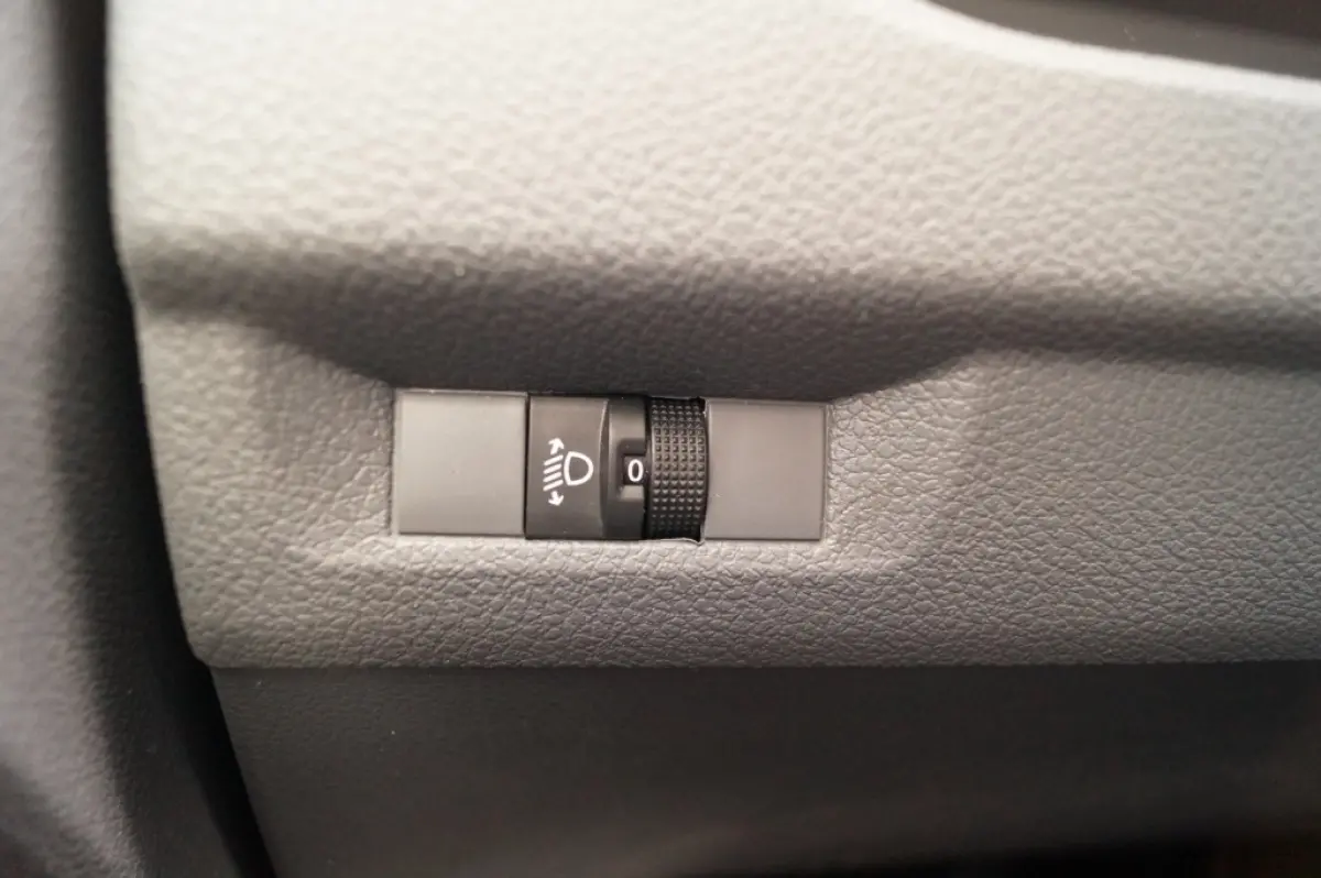 1.5 BlueHDI Standard Premium -NAVI-AIRCO-TREKHAAK-