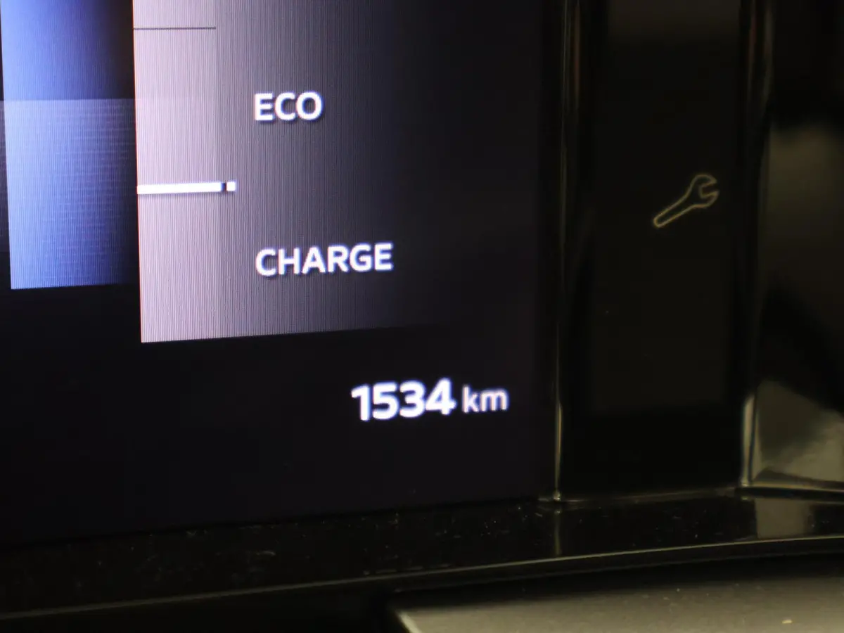 EDITION 44 KWH *1.534 KM* + CAMERA | STUURVERW. | STOELVERW. | LED | NAVIGATIE