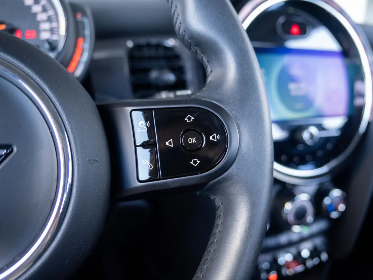 Cooper Airco + Cruise + Parkeersensoren