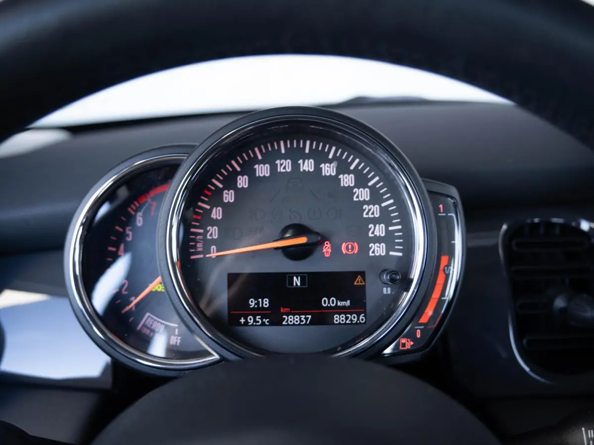 Cooper Airco + Cruise + Parkeersensoren