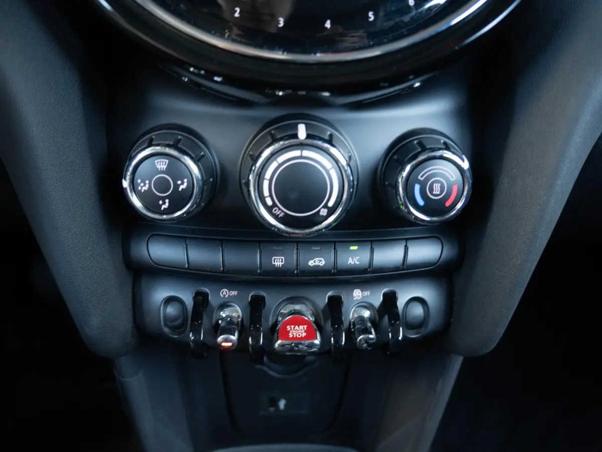 Cooper Airco + Cruise + Parkeersensoren
