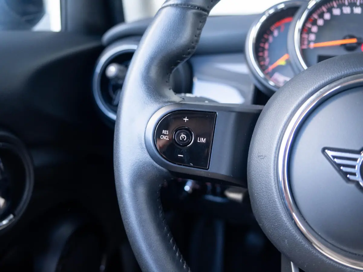Cooper Airco + Cruise + Parkeersensoren