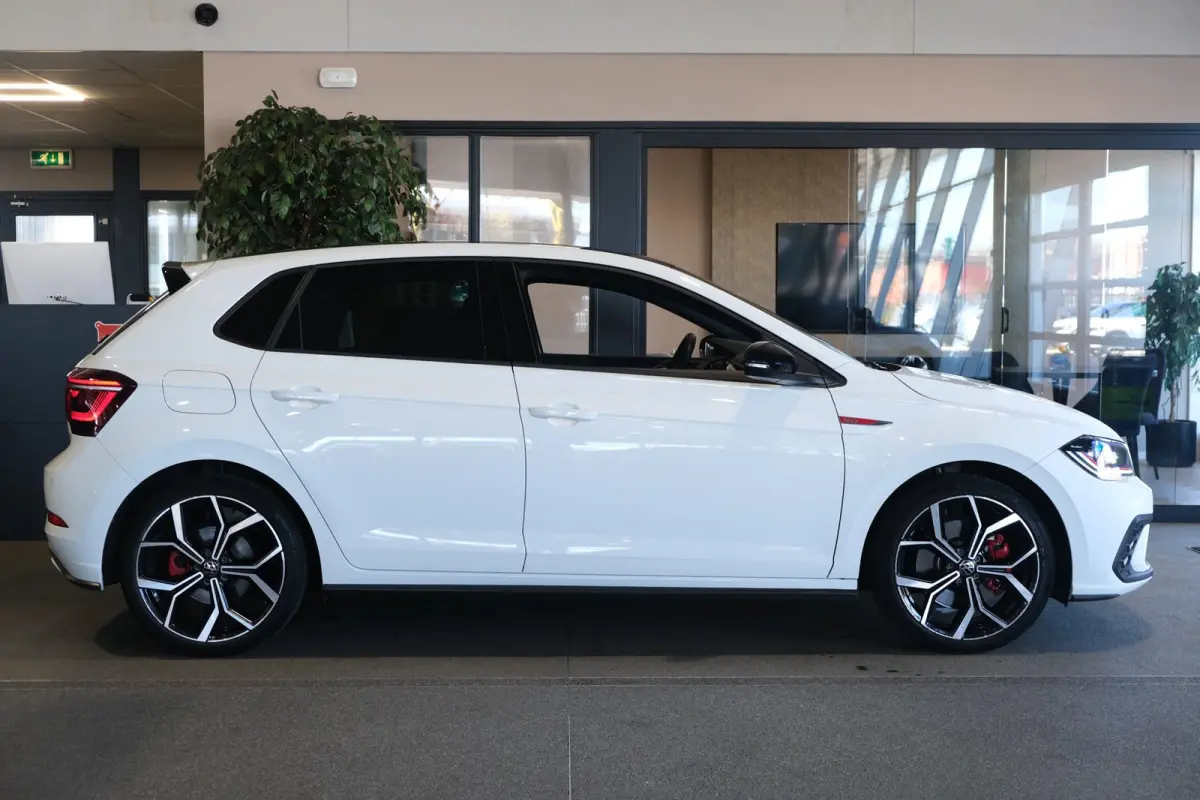 2.0 TSI GTI Facelift DSG 207PK Navi IQ Led ACC Roof Pack