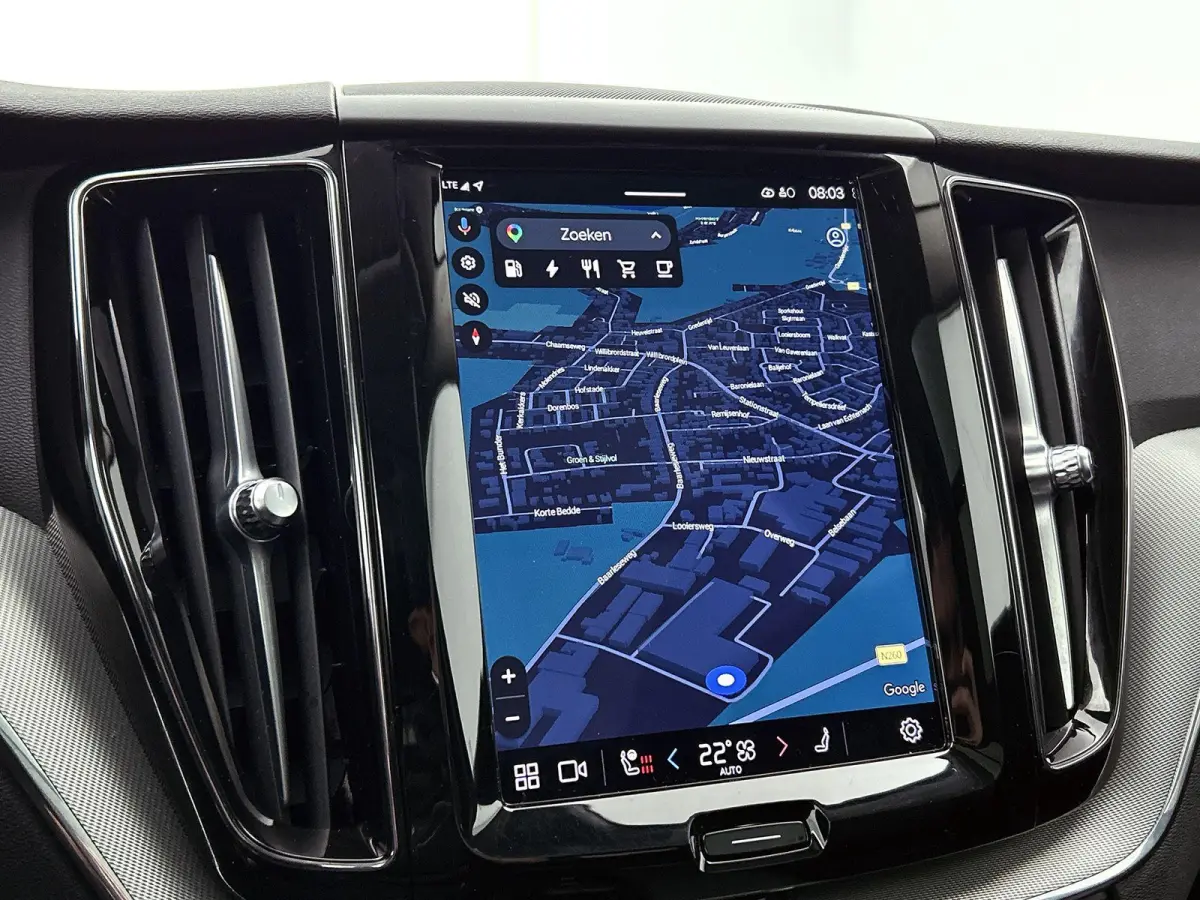 2.0 T6 Plug-in hybrid AWD Plus Bright | PANO-SCHUIFDAK | LEER | CAMERA | STOEL-STUURWIELVERWARMING