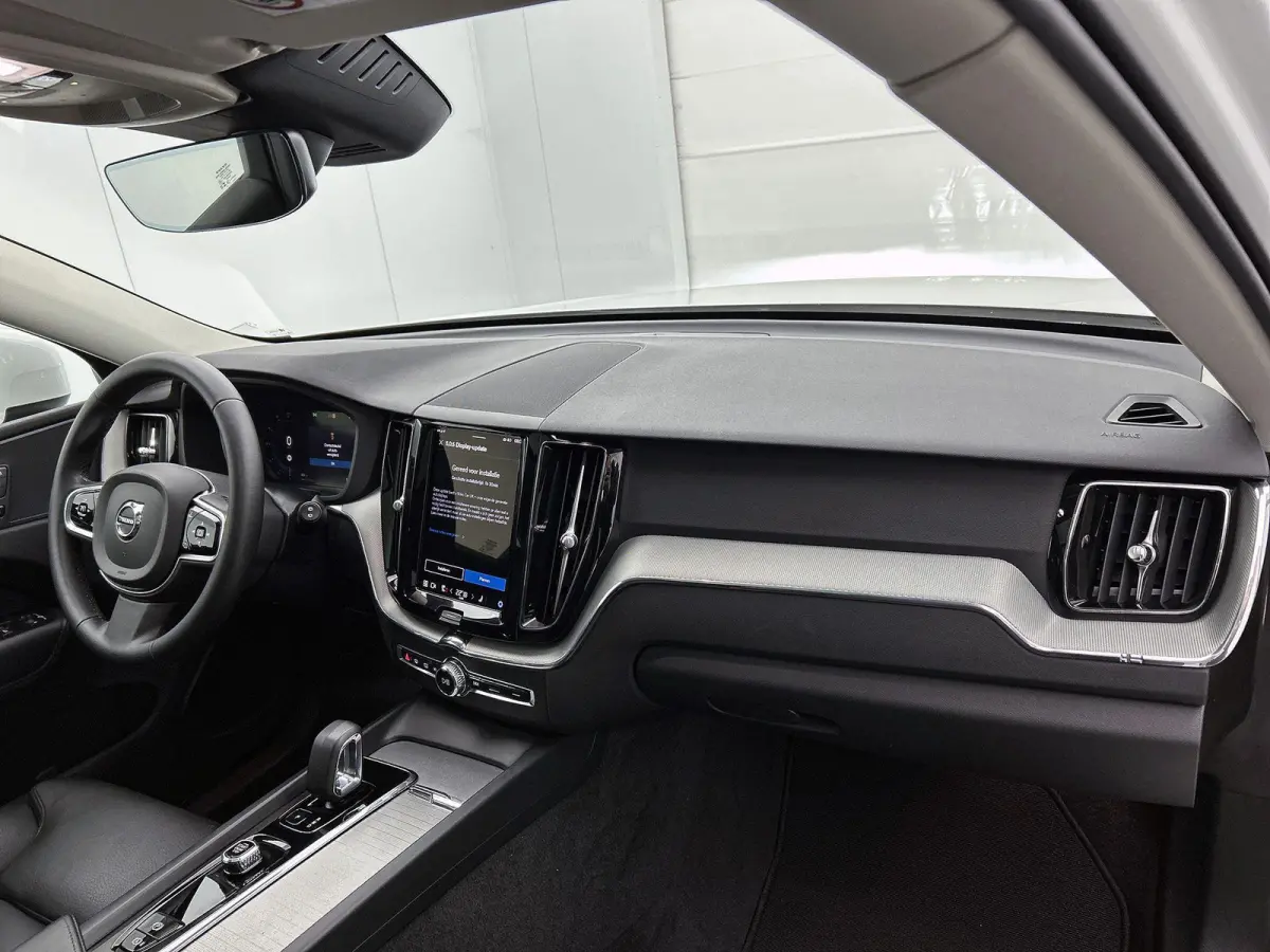 2.0 T6 Plug-in hybrid AWD Plus Bright | PANO-SCHUIFDAK | LEER | CAMERA | STOEL-STUURWIELVERWARMING