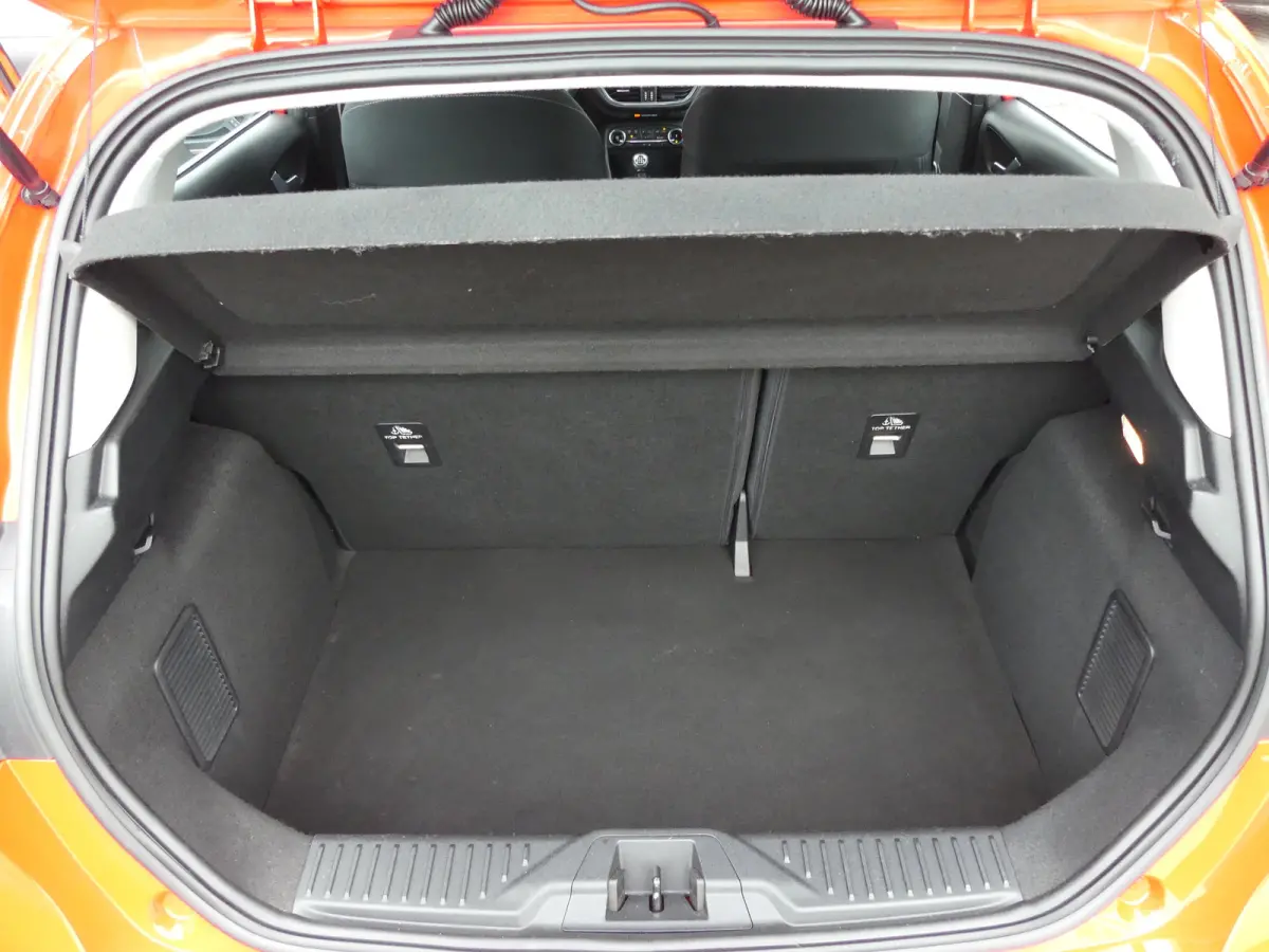 1.0 EcoBoost Hybrid Titanium X | STOEL+STUUR+VOORRUITVERWARMING | PARKEERSENSOREN | APPLE CARPLAY / ANDRIOD AUTO | KEYLESS | NAVI | LMV 15" |