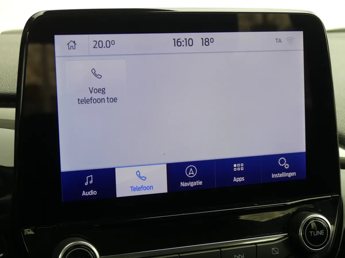 1.0 EcoBoost Hybrid Titanium X | STOEL+STUUR+VOORRUITVERWARMING | PARKEERSENSOREN | APPLE CARPLAY / ANDRIOD AUTO | KEYLESS | NAVI | LMV 15" |