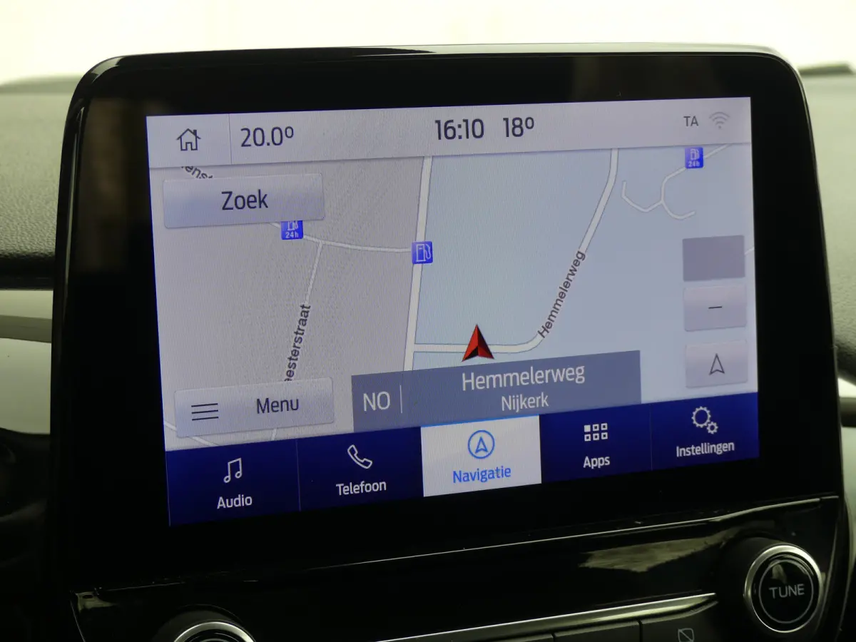 1.0 EcoBoost Hybrid Titanium X | STOEL+STUUR+VOORRUITVERWARMING | PARKEERSENSOREN | APPLE CARPLAY / ANDRIOD AUTO | KEYLESS | NAVI | LMV 15" |