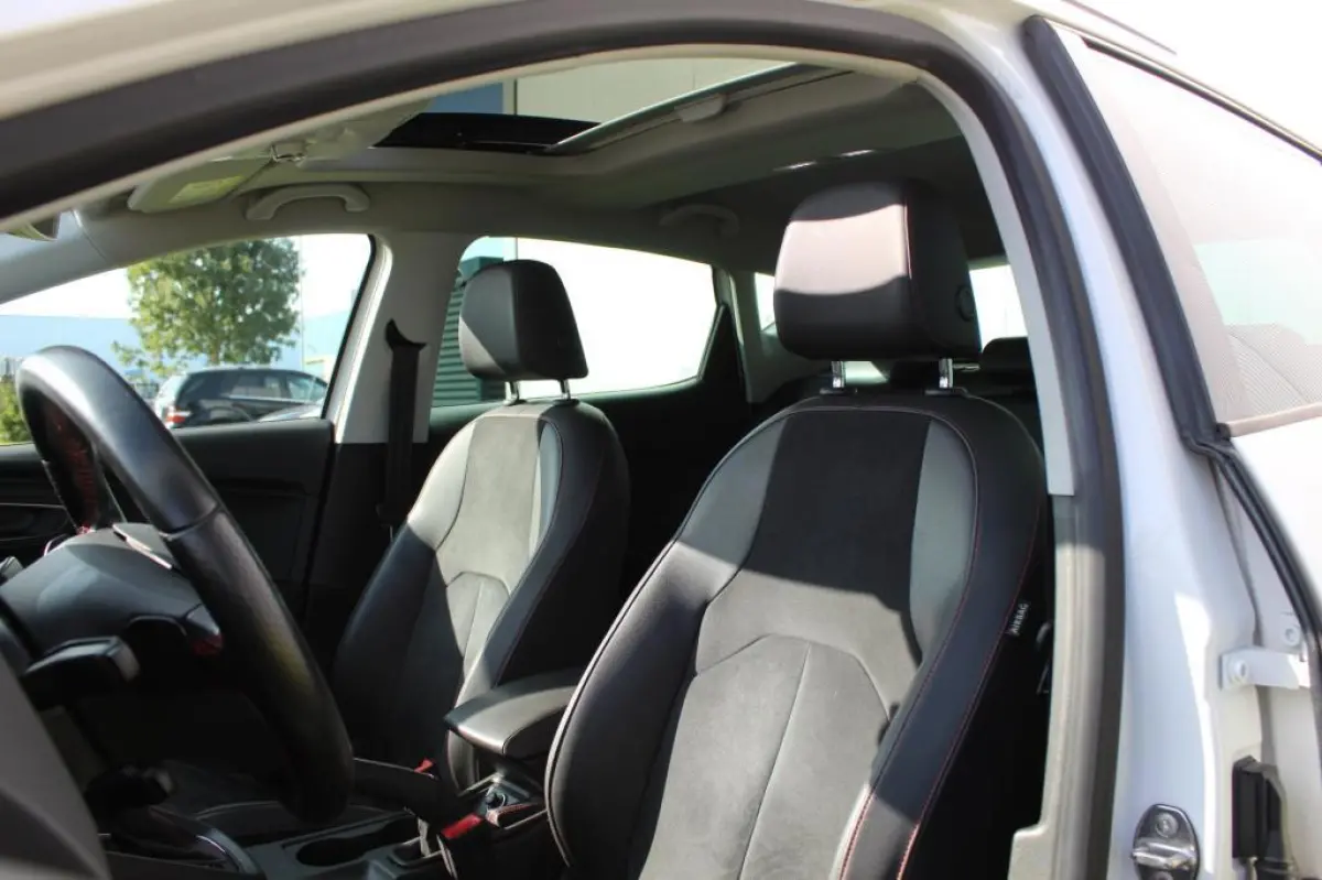1.4 EcoTSI FR PANORAMA -AUTOMAAT-LED-FULL OPTIONS-150 pk