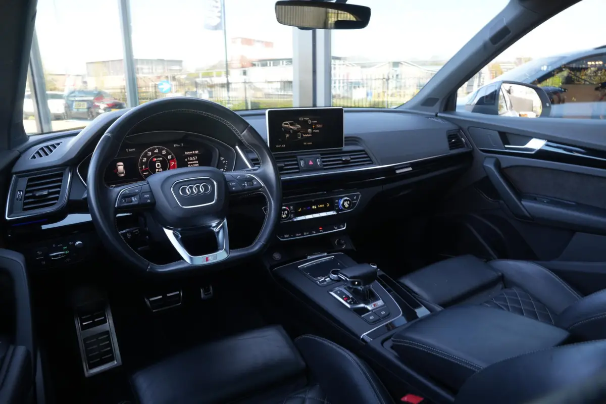 3.0 TFSI SQ5 quattro Pro Line Plus Panoramadak Adaptieve Cruise Luxe Leder B&O DAB+ Trekhaak