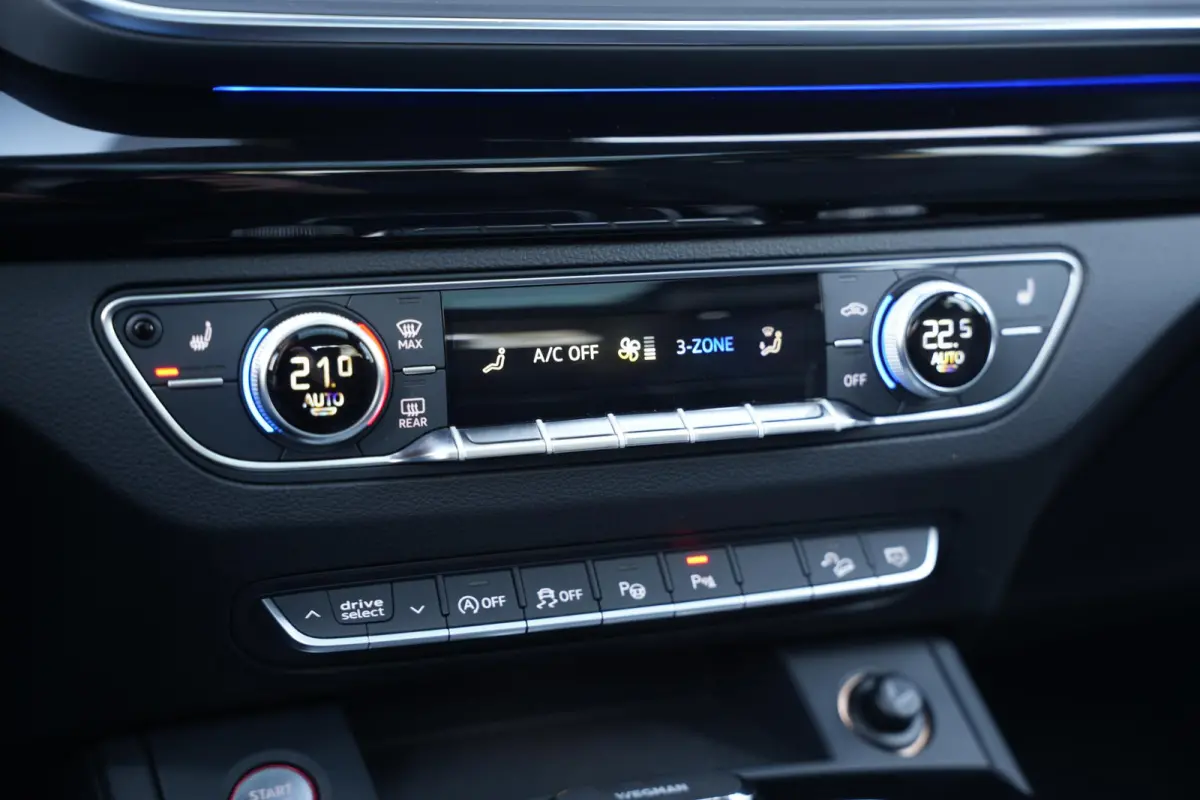 3.0 TFSI SQ5 quattro Pro Line Plus Panoramadak Adaptieve Cruise Luxe Leder B&O DAB+ Trekhaak