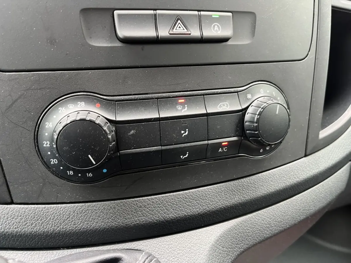 110 CDI 102 pk E6 XL Extra Lang 3p Lease €253 p/m, Airco, Camera, laadbrug,  onderhoudshistorie aanwezig