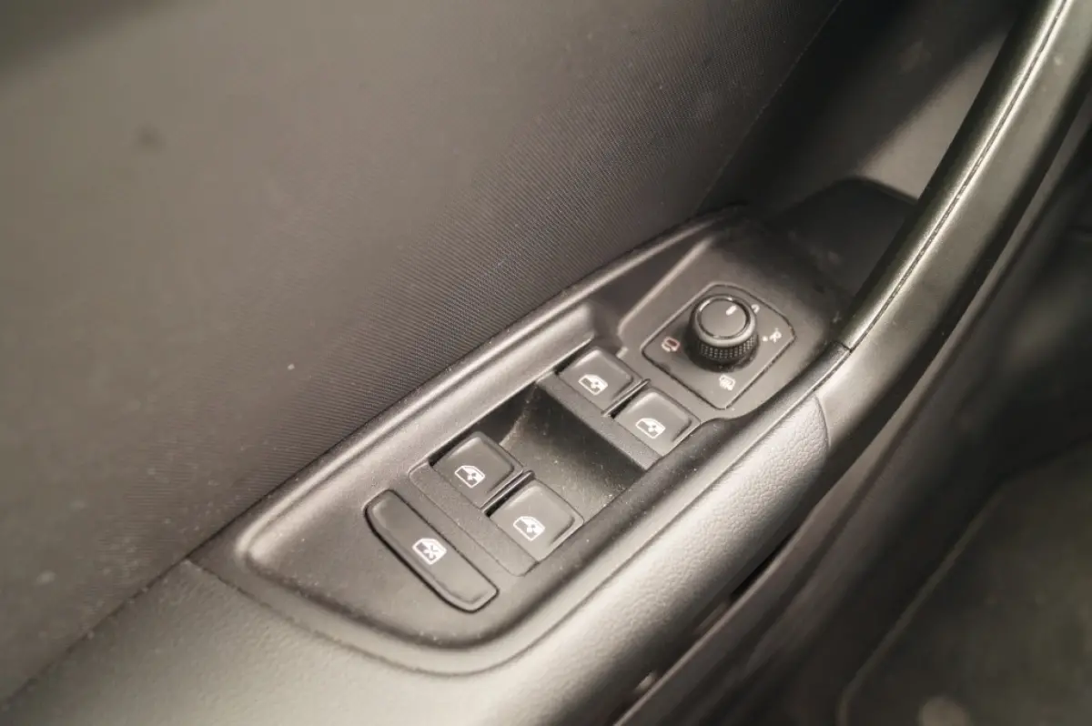 25 TFSI 95pk Advanced -ECC-NAVI-PDC-
