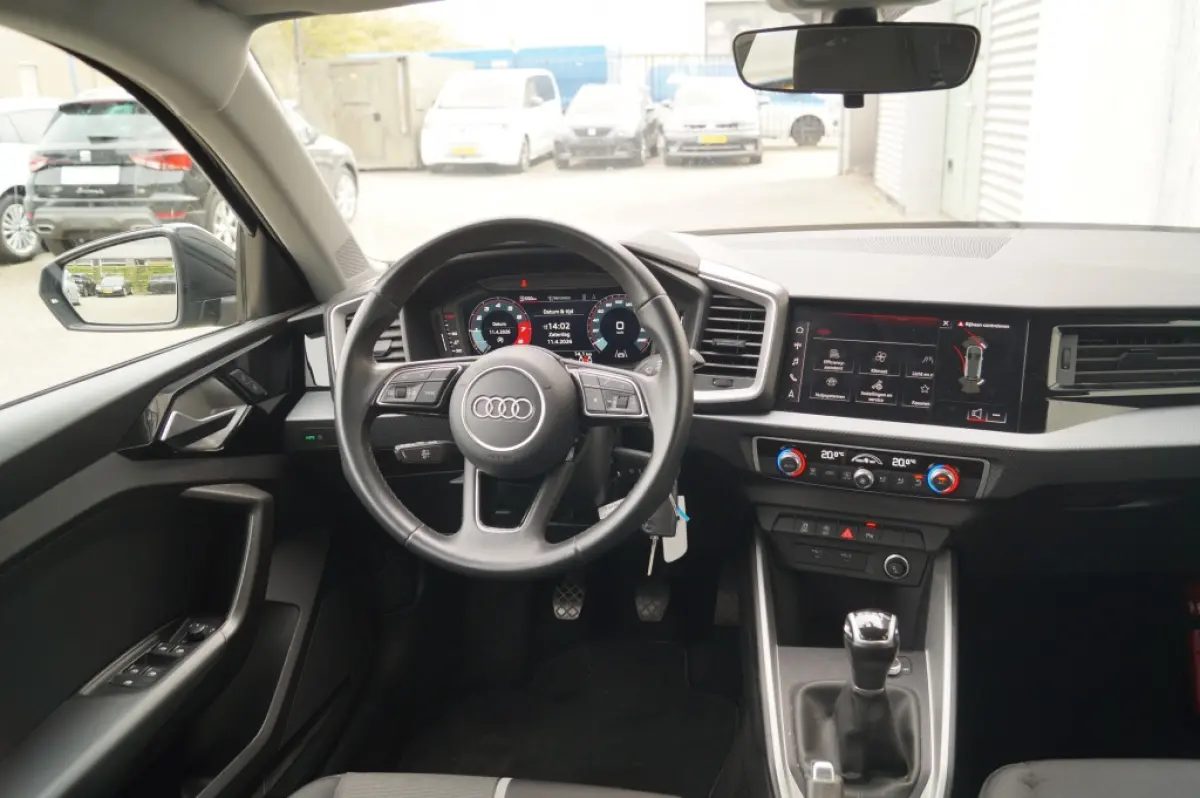 25 TFSI 95pk Advanced -ECC-NAVI-PDC-