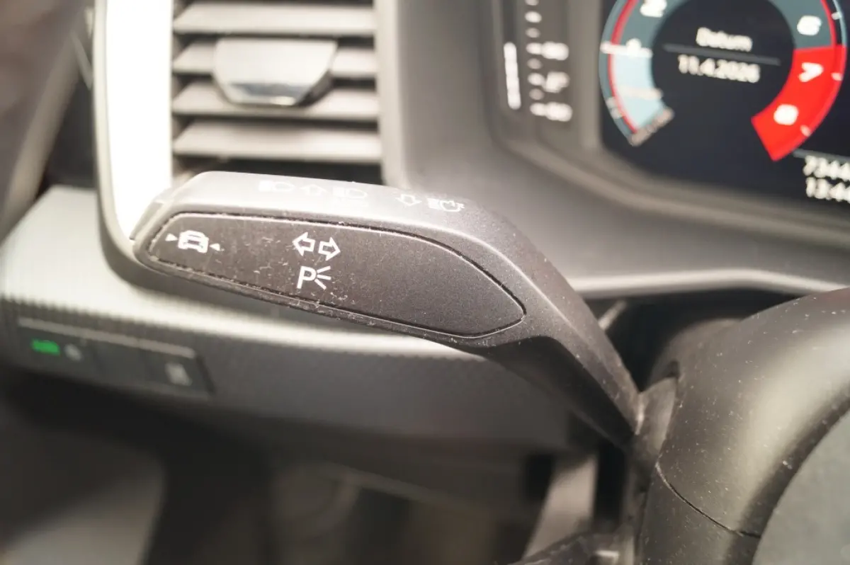 25 TFSI 95pk Advanced -ECC-NAVI-PDC-