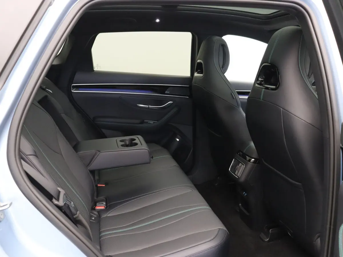 1.5 DM-i FWD Comfort | 26.6 KWh Accu | 125km WLPT | Panoramadak | Head-Up Display |