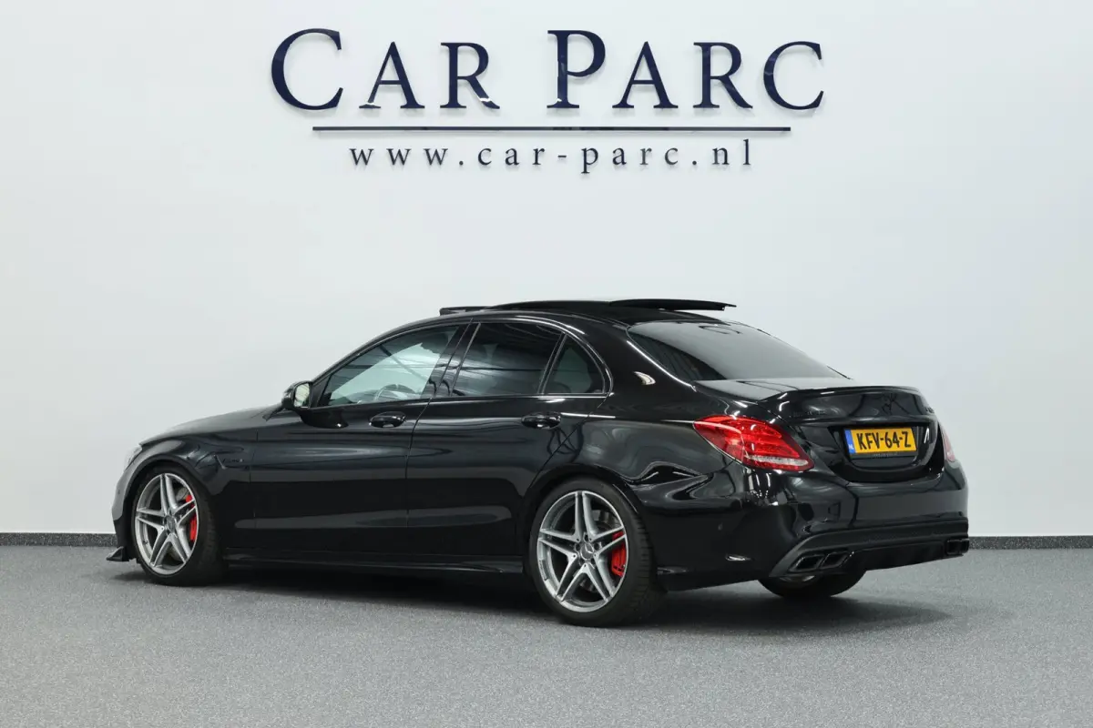 AMG 63 S 510+PK LED/SFEER/HUD/PANO/LEDER+S.VERWARMING+MEMORY/19" LMV/CAM/ACC/ECC/12 MDN GARANTIE!