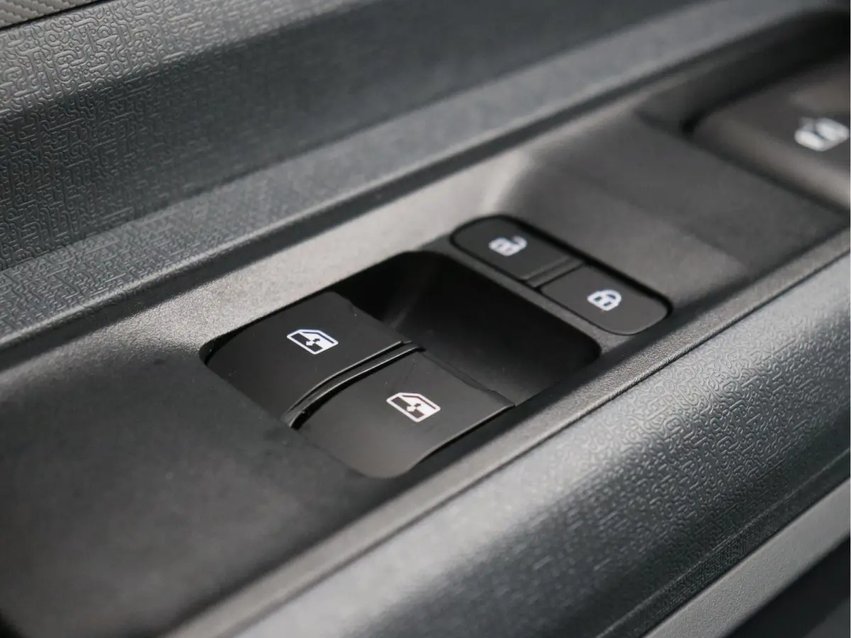 | L1 64 kWh | Nieuwste model uit voorraad leverbaar |