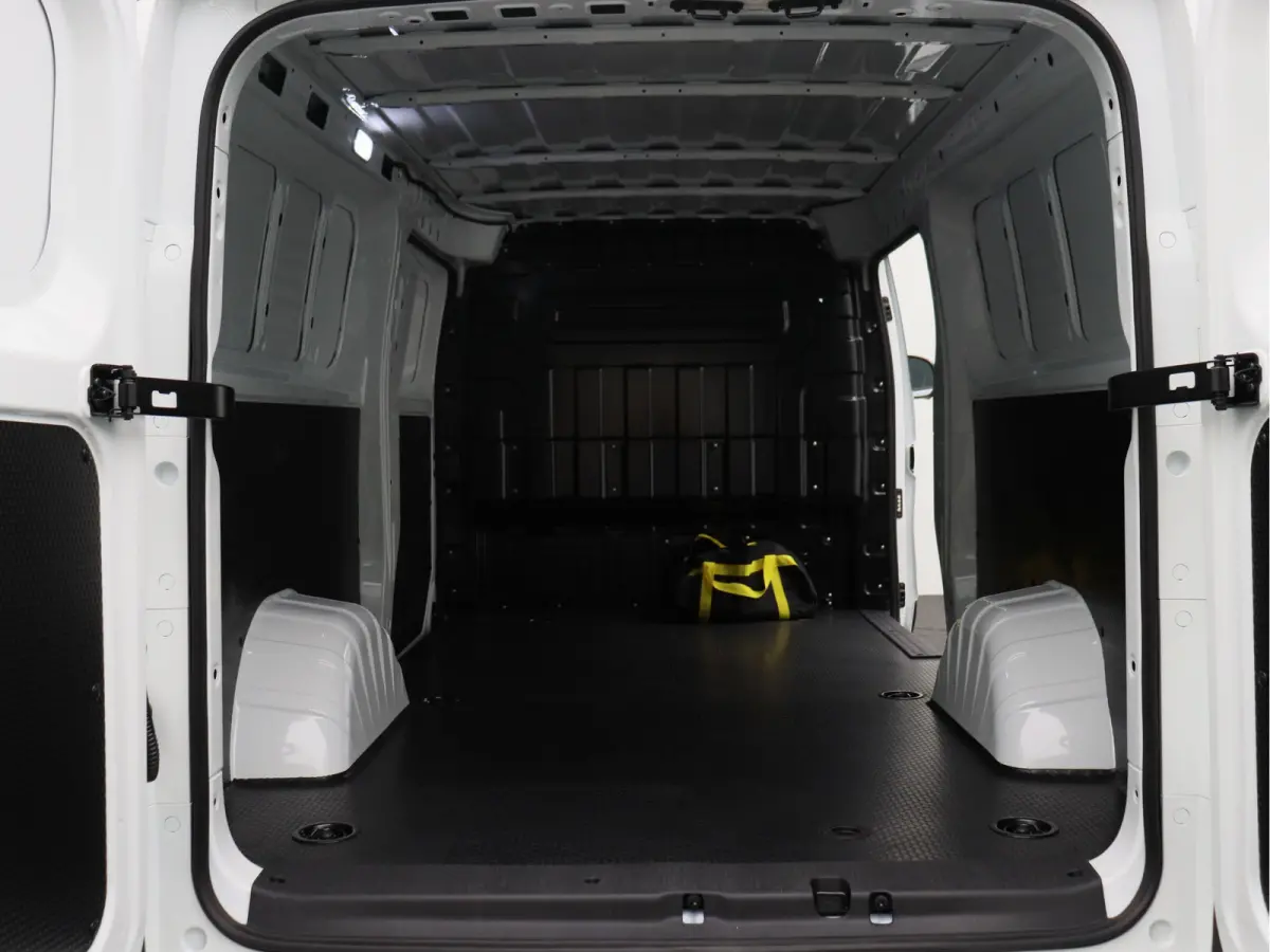 | L2H1 64 kWh |Dubbel cabine |uit voorraad leverbaar |