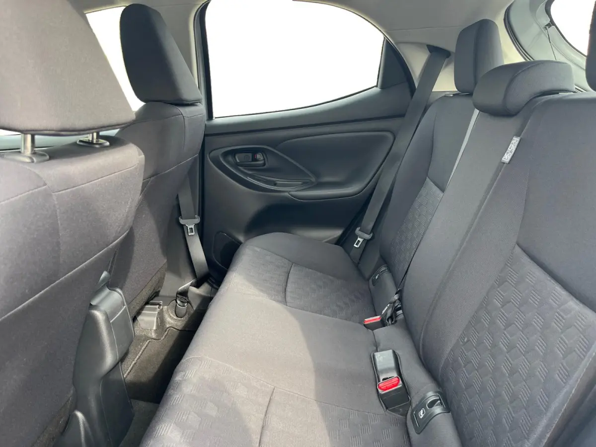1.5 Hybrid 115 Active | Apple Carplay | Android Auto | Parkeercamera | Parkeersensoren | Stoelverwarming