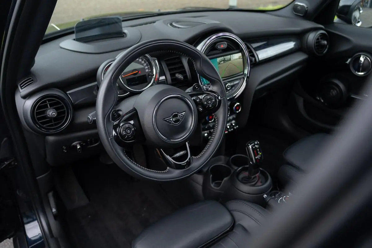 Mini 2.0 S 60 Years | JCW Limited Edition | Org. NL NAP | 1 eig. | 5-deurs | Automaat | Leder Panoramadak | HUD | H&K | Dealer Onderhouden